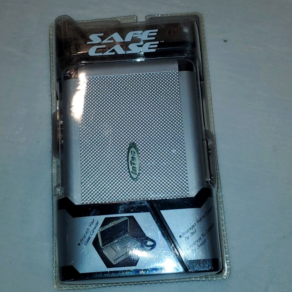 New Nintendo DS Hard Safe Case